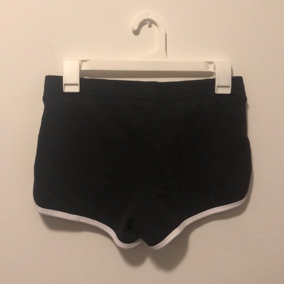 Hollister shorts - Picture 3 of 3